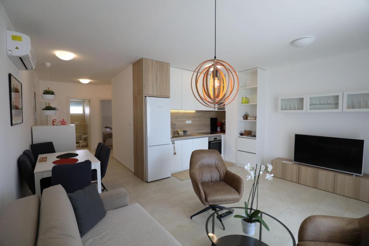 Smil'E Apartments 沃迪切 外观 照片